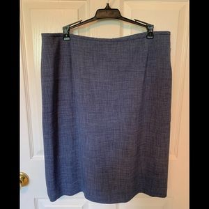 Present in York mini skirt size 12 new with tag